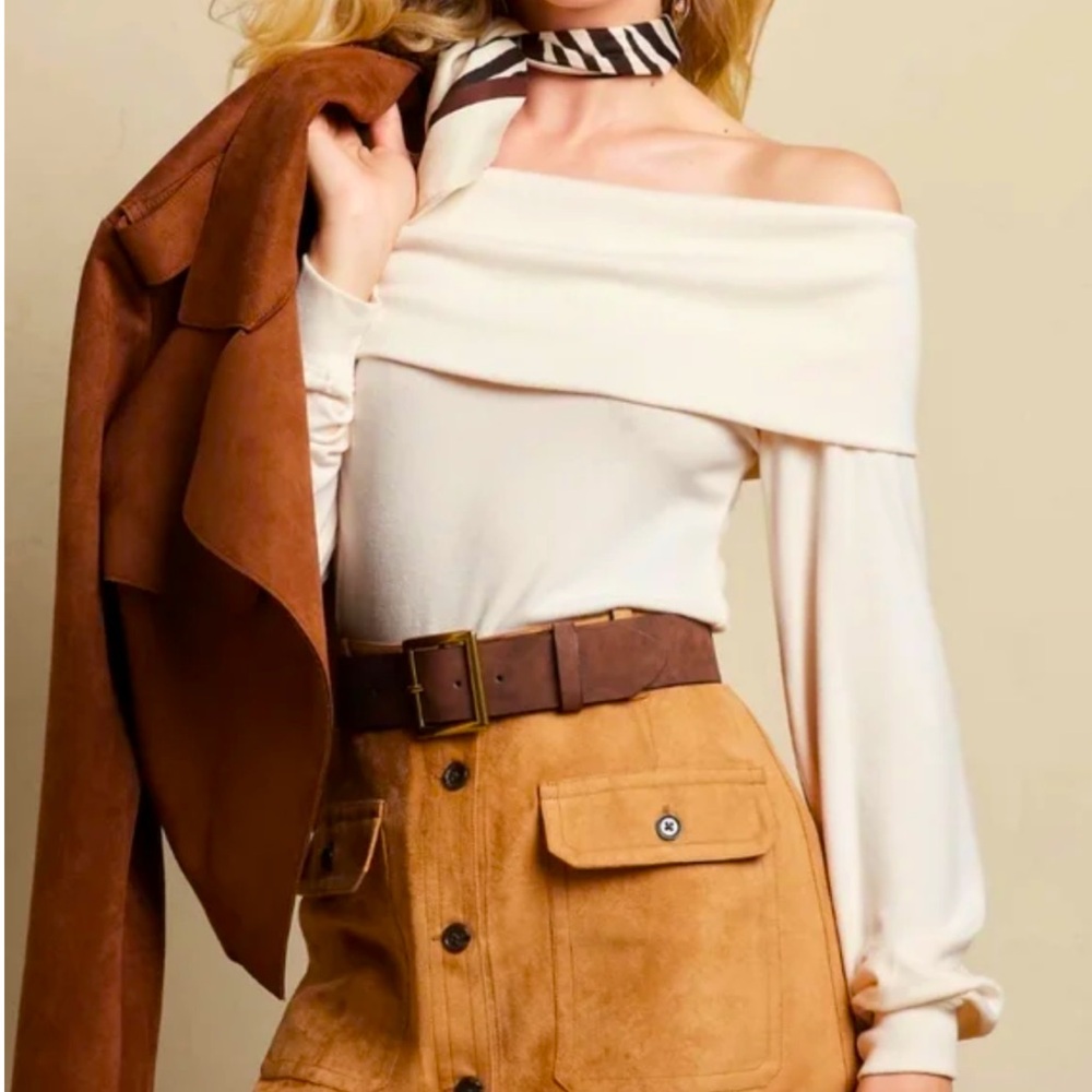New brown off shoulder sweater.